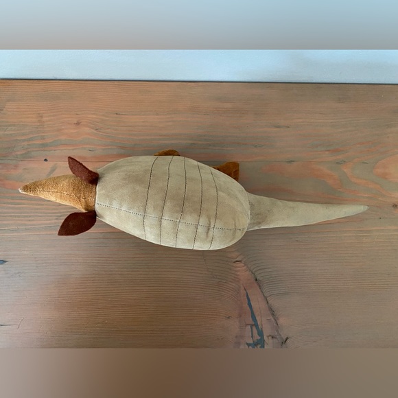 Vintage Lady Slipper Designs armadillo - Picture 5 of 8